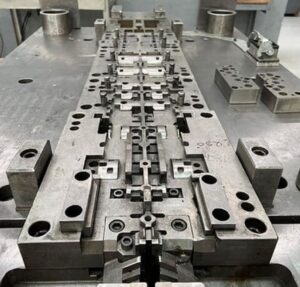 stamping die (1)